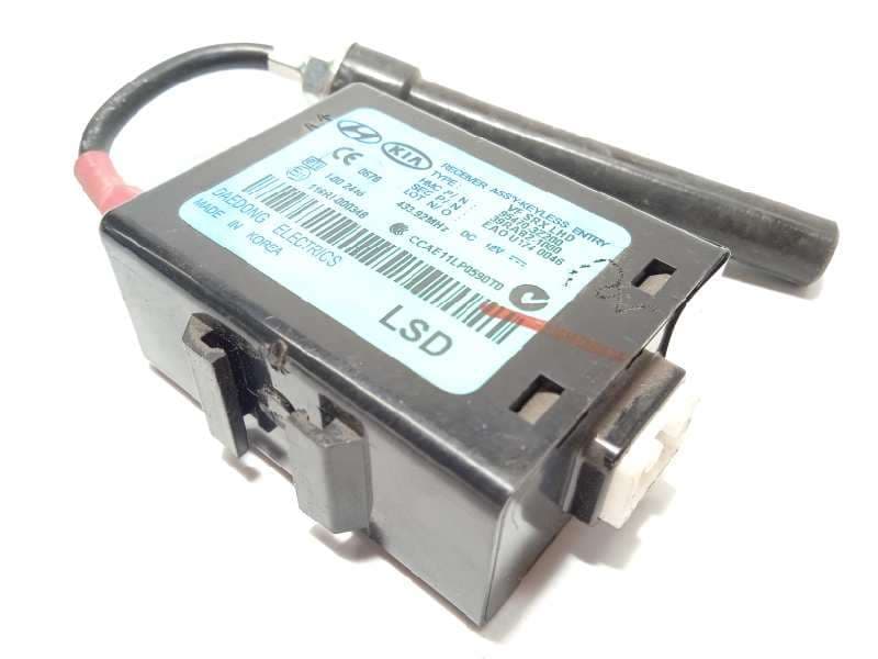 Recambio de modulo electronico para hyundai i40 style referencia OEM IAM 954703Z200 - Gris