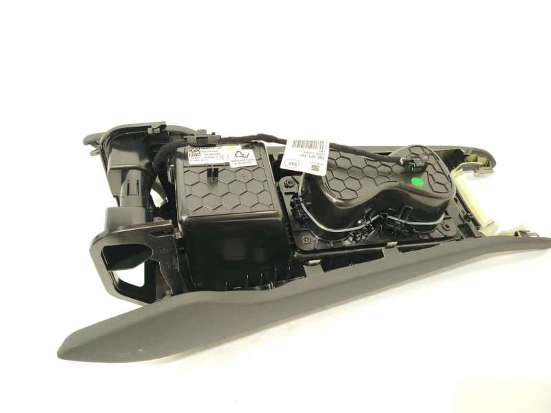 Recambio de consola central para cupra eboost born referencia OEM IAM 10E863475NCY 5