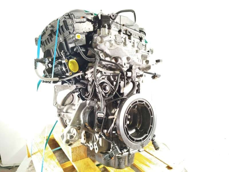 Recambio de despiece motor para citroën c4 cactus 1.2 thp 110 referencia OEM IAM HN01 HNZ - Blanco