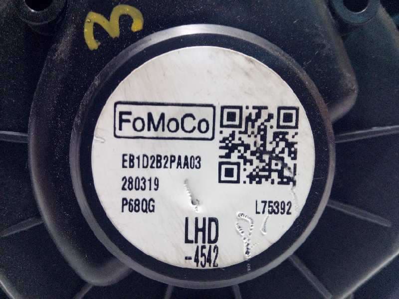 Recambio de motor calefaccion para ford focus turnier active referencia OEM IAM 2240320 4