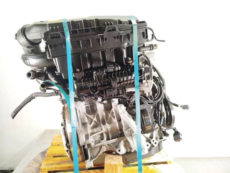 Recambio de despiece motor para citroën c4 cactus 1.2 thp 110 referencia OEM IAM HN01 HNZ - Blanco 7