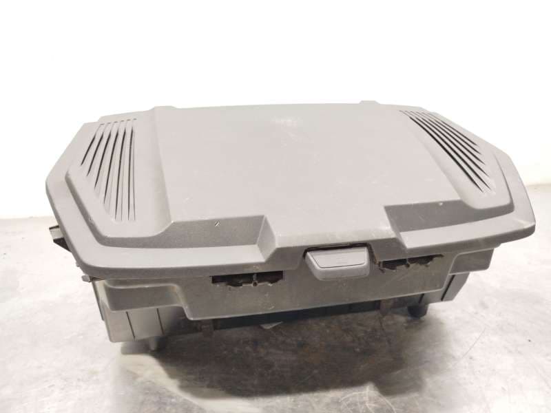 Recambio de guantera para audi e-tron (gen) 50 quattro referencia OEM IAM 4KE863362B - Negro