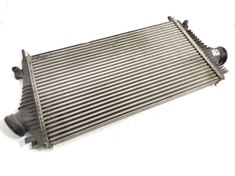 Recambio de intercooler para opel insignia a (g09) 2.0 cdti (68) referencia OEM IAM 13241751 - Negro