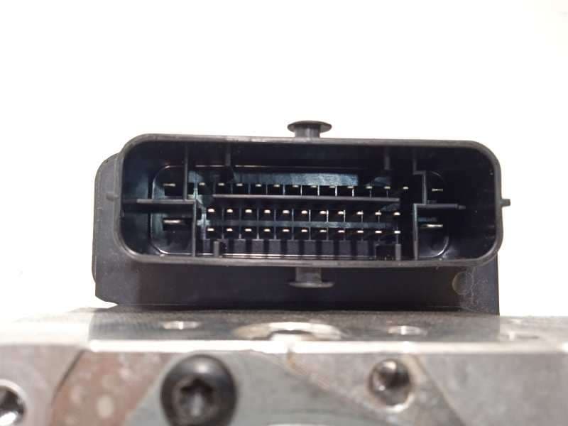 Recambio de abs para kia cee'd drive referencia OEM IAM 58920A2230 6158945200 A258920800 4