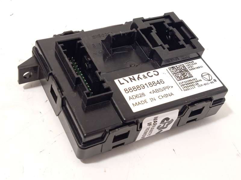 Recambio de modulo electronico para lynk & co 01 phev referencia OEM IAM 8888918846 - Azul