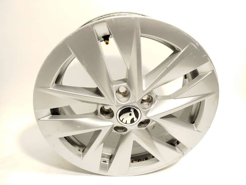 Recambio de llanta para skoda fabia iv (pj3) 1.0 tsi referencia OEM IAM 6VA601025J 2