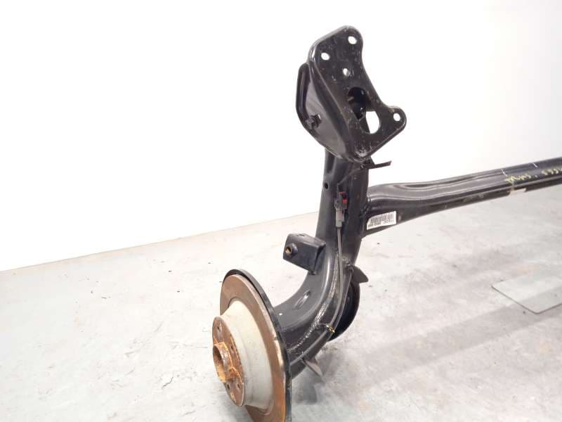 Recambio de puente trasero para ssangyong tivoli 1.2 referencia OEM IAM 4550035000 - Granate 2
