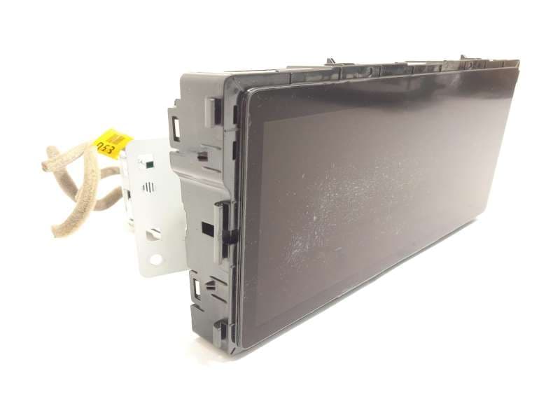Recambio de pantalla multifuncion para kia niro referencia OEM IAM 96560G5580 - Blanco