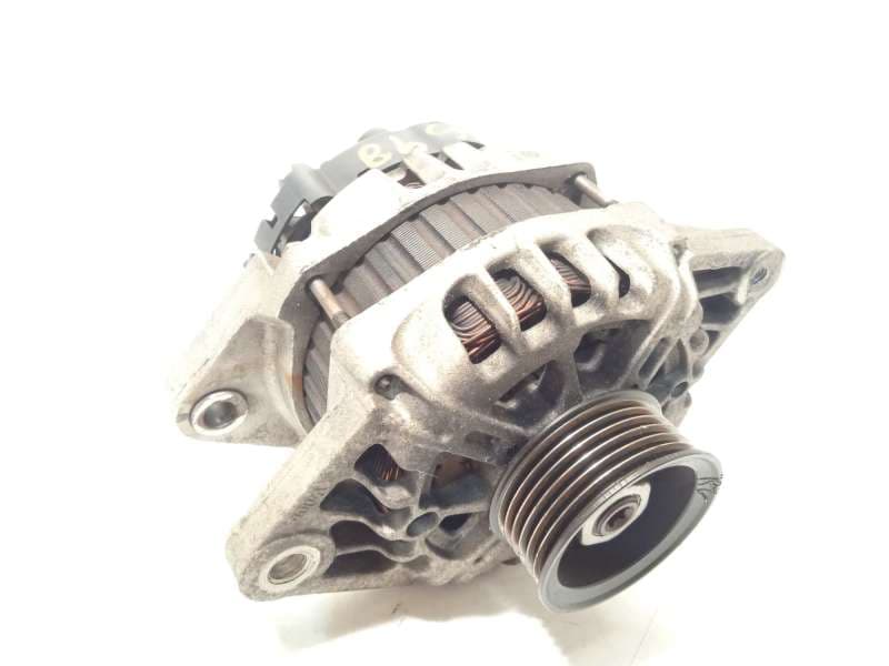 Recambio de alternador para hyundai i30 classic referencia OEM IAM 373002B101  2655447 - Rojo