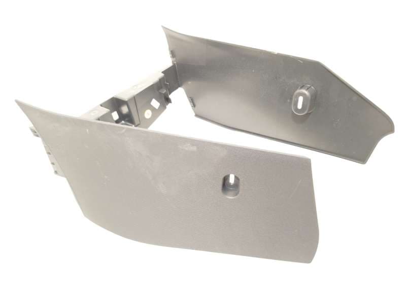 Recambio de embellecedor para cupra eboost born referencia OEM IAM 10F858401A82V 2