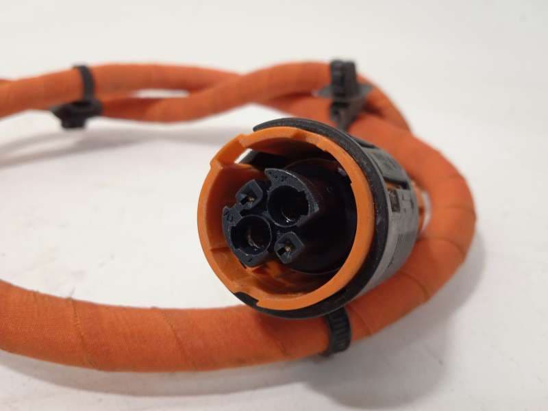 Recambio de modulo electronico para lynk & co 01 phev referencia OEM IAM 8889121623 - Azul 3