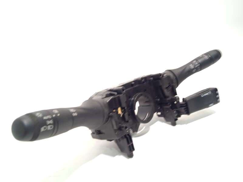 Recambio de mando intermitentes para renault arkana 1.3 referencia OEM IAM 255670790R - Blanco