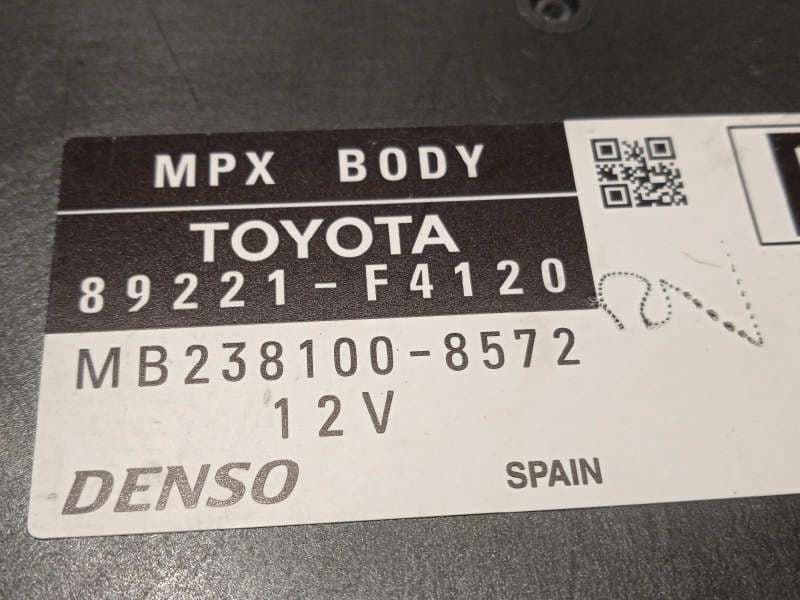 Recambio de modulo electronico para toyota c-hr referencia OEM IAM 89221F4120  2381008572 - Azul 4