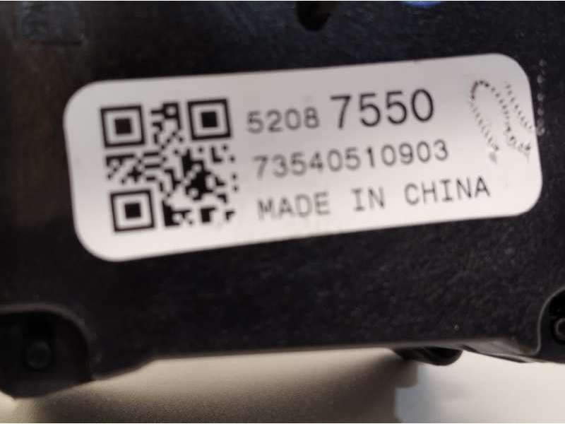 Recambio de mando limpia para opel mokka x 1.4 16v turbo referencia OEM IAM 52087550 - Gris 3