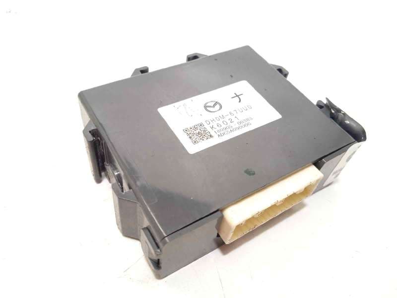 Recambio de modulo electronico para mazda 2 lim. () 1.5 16v cat referencia OEM IAM DH0M67UU0 - Gris