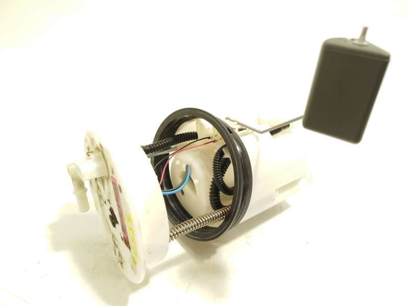 Recambio de bomba combustible para mazda 2 lim. () 1.5 16v cat referencia OEM IAM P54P1335X - Azul