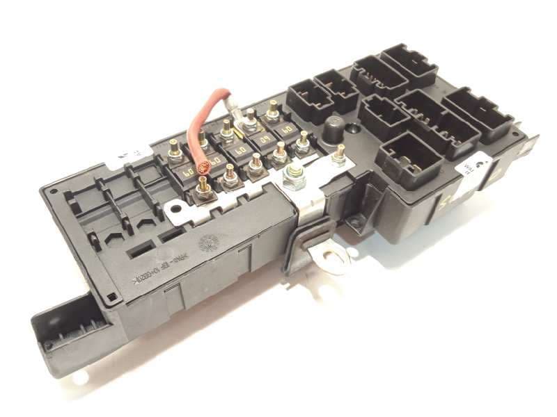 Recambio de caja reles / fusibles para volvo s60 berlina 2.4 d referencia OEM IAM 8678449 - Verde 2
