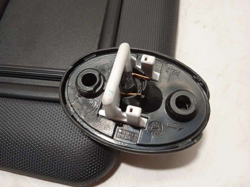 Recambio de parasol derecho para toyota corolla (e21) referencia OEM IAM 7431002M30C0 - Azul 4