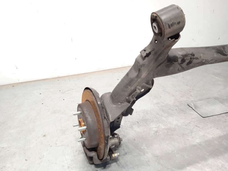 Recambio de puente trasero para kia stonic (ybcuv) 1.2 cat referencia OEM IAM 55100H8500 - Blanco 2