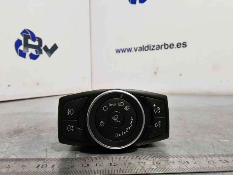Recambio de mando luces para ford focus lim. 1.5 tdci cat referencia OEM IAM F1ET13A024CB - Gris