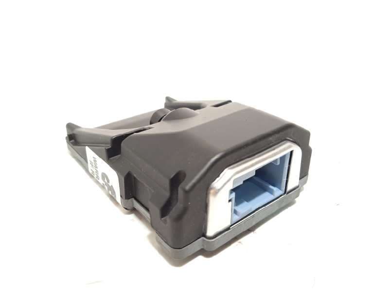 Recambio de modulo electronico para citroën c3 feel referencia OEM IAM 9822890580 - Blanco