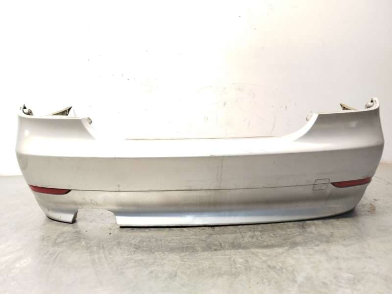 Recambio de paragolpes trasero para bmw 5 (e60) 520 d referencia OEM IAM 51127077940 - Plata