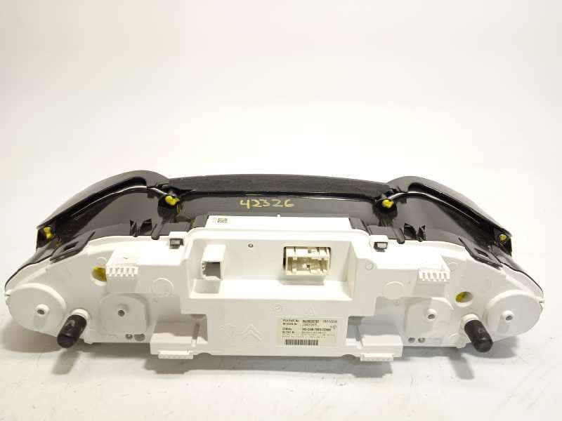 Recambio de cuadro instrumentos para peugeot 308 gt line referencia OEM IAM 9809838780 - Azul 4