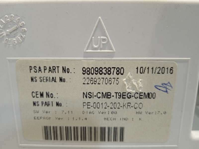 Recambio de cuadro instrumentos para peugeot 308 gt line referencia OEM IAM 9809838780 - Azul 5