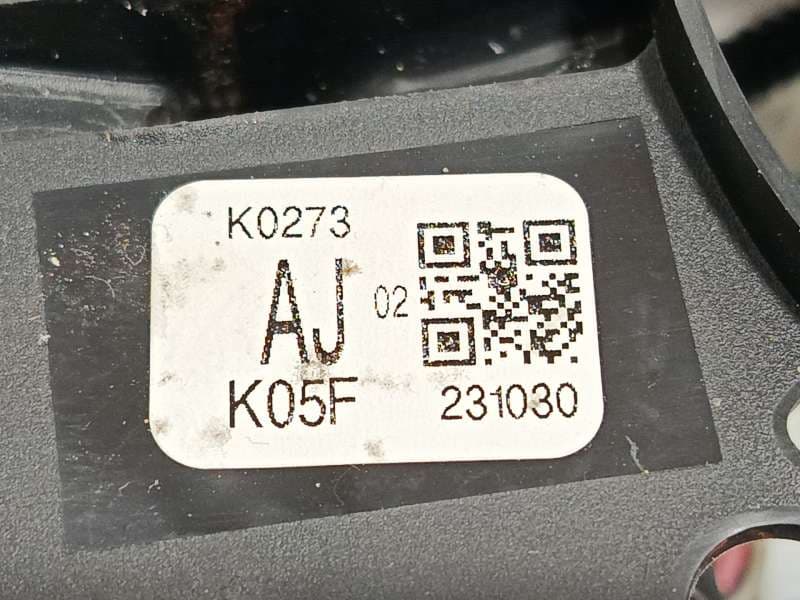 Recambio de volante para mazda cx-5 (kf) 2.0 e-skyactiv g 165 referencia OEM IAM K0273AJ02 8