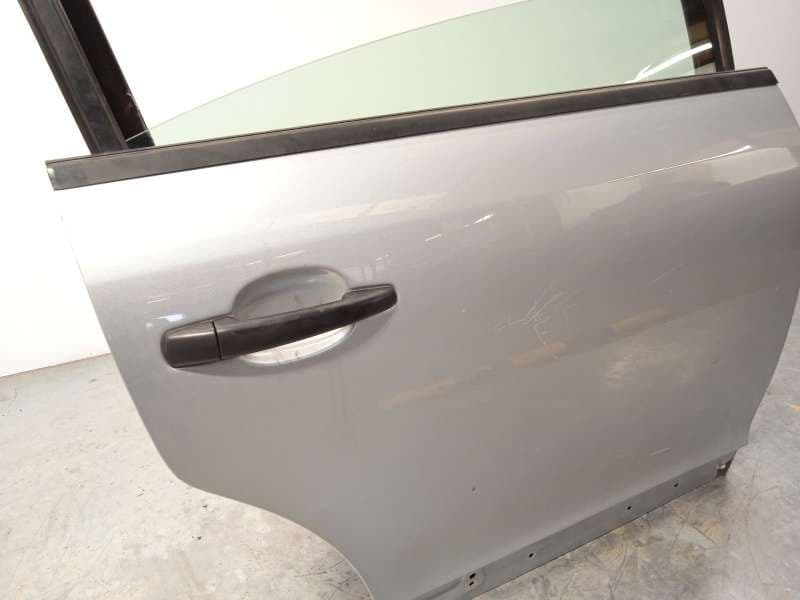 Recambio de puerta trasera derecha para citroën c4 i (lc_) 1.6 hdi referencia OEM IAM 9008N4 - Plata 2