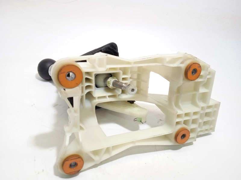 Recambio de palanca cambio para kia stonic (ybcuv) 1.2 cat referencia OEM IAM 43700H8160WK - Blanco 4