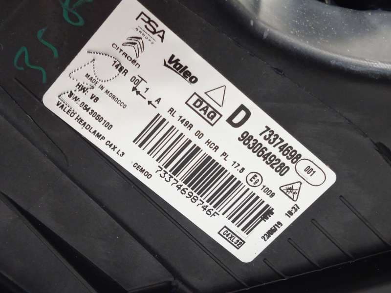Recambio de faro derecho para citroën c4 iii 1.2 referencia OEM IAM 9830649280  73374698 8