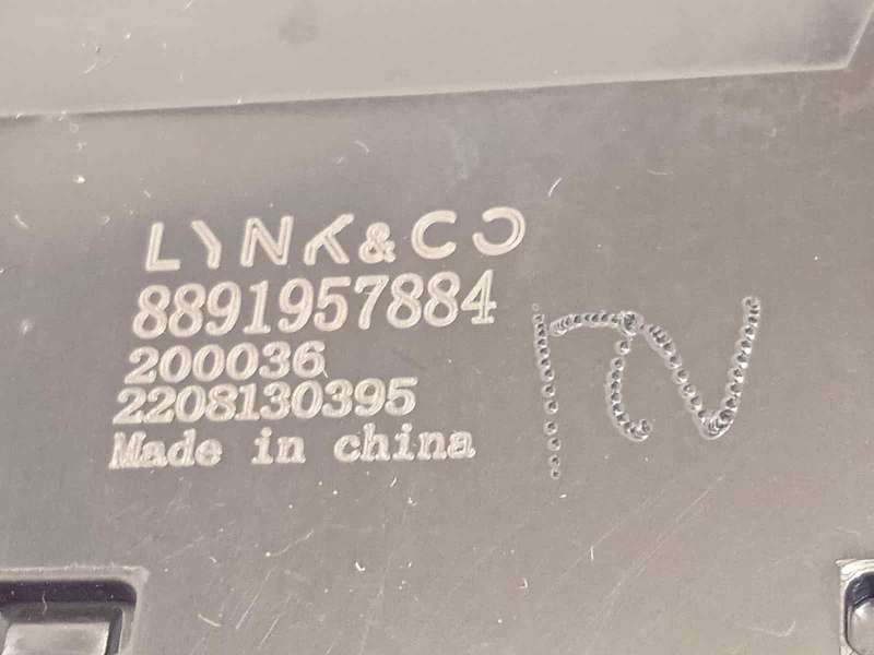 Recambio de warning para lynk & co 01 phev referencia OEM IAM 8891957884 - Negro 5