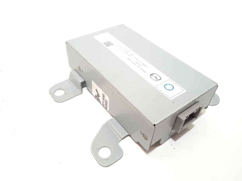 Recambio de modulo electronico para mazda cx-5 2.0 cat referencia OEM IAM KB8M677G0A - Blanco