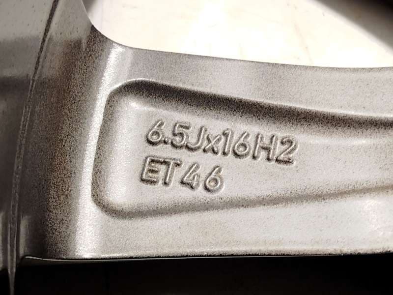 Recambio de llanta para seat leon (5f1) 1.4 tgi referencia OEM IAM 5F0601025RHP9 - Blanco 7