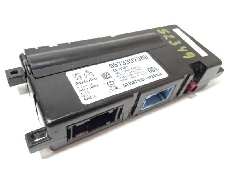 Recambio de modulo electronico para peugeot 3008 hybrid4 referencia OEM IAM 9673397980 - Blanco