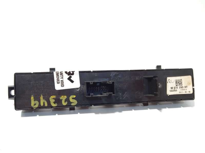 Recambio de mando multifuncion para peugeot 3008 hybrid4 referencia OEM IAM 96672390XT - Blanco 3