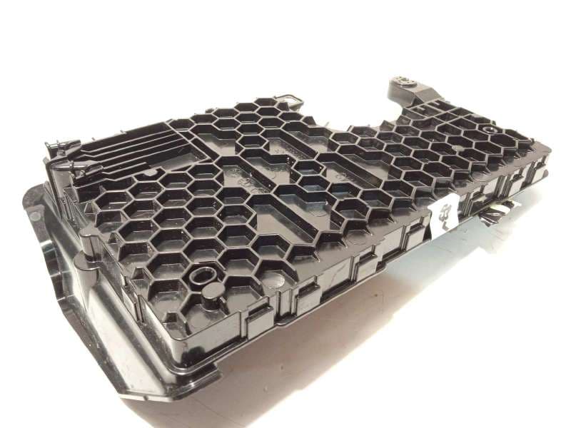Recambio de centralita confort para tesla model 3 referencia OEM IAM 156745500C - Blanco 3