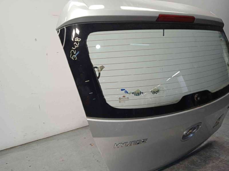 Recambio de porton trasero para hyundai i30 1.4 cat referencia OEM IAM 737002R010 2
