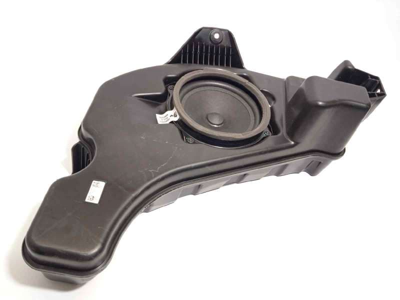 Recambio de modulo electronico para lynk & co 01 phev referencia OEM IAM 8888775466 - Negro