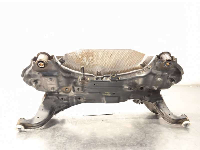 Recambio de puente delantero para kia niro referencia OEM IAM 62401G5100  62405G5100 - Blanco