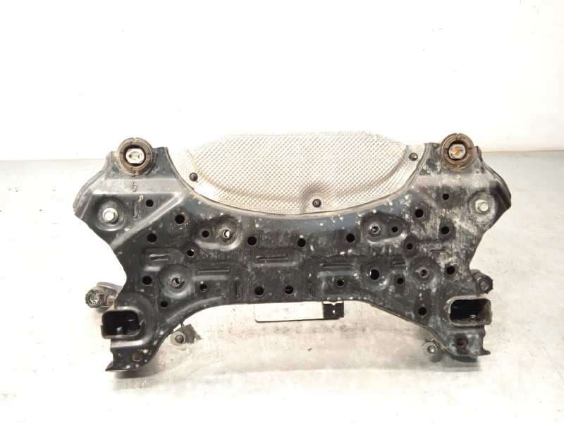 Recambio de puente delantero para kia niro referencia OEM IAM 62401G5100  62405G5100 - Blanco 3