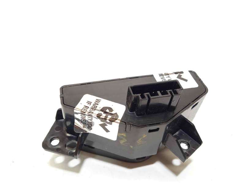 Recambio de warning para lynk & co 01 phev referencia OEM IAM 8891957884 - Negro 3