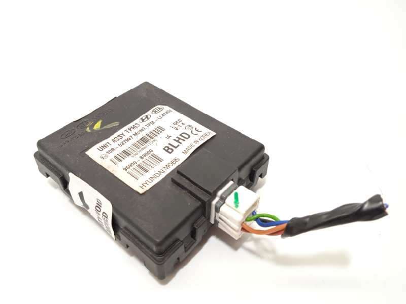 Recambio de modulo electronico para hyundai i10 basis referencia OEM IAM 95800B9000 - Blanco