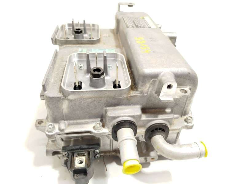 Recambio de convertidor potencia para kia niro referencia OEM IAM 366002B690 - Blanco 2
