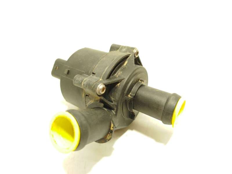 Recambio de bomba agua para seat arona (kj7, kjp) 1.0 tsi referencia OEM IAM 5Q0965567N - Blanco 2
