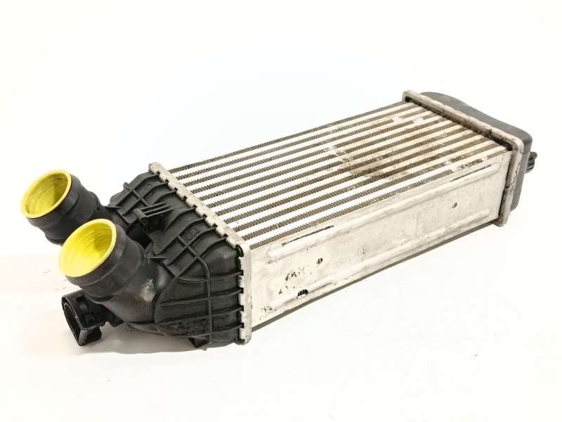 Recambio de intercooler para citroën c3 picasso (sh_) 1.6 hdi 90 referencia OEM IAM 0384N7 - Gris