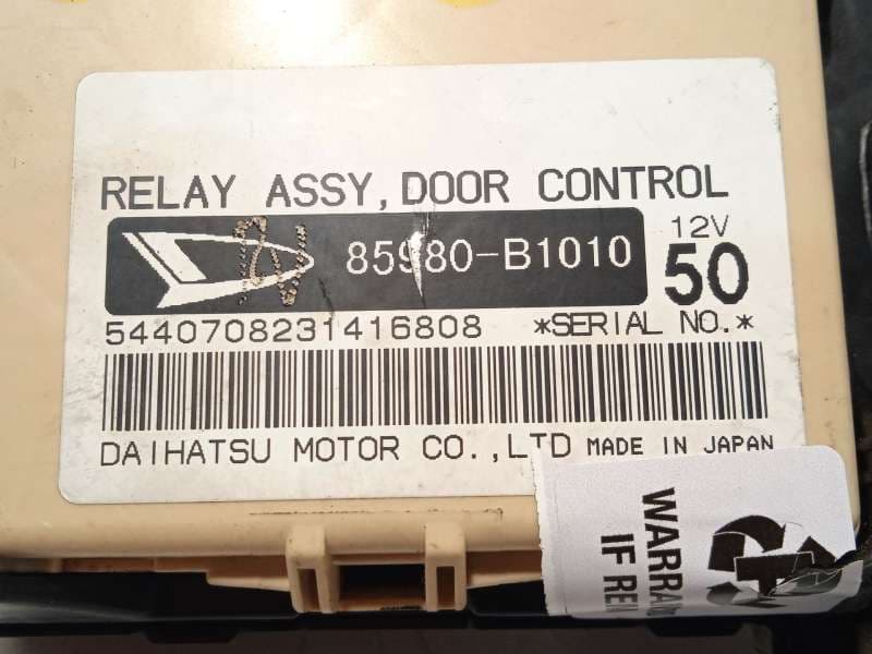 Recambio de caja reles / fusibles para subaru justy j13 1.0 referencia OEM IAM 85980B1010 5