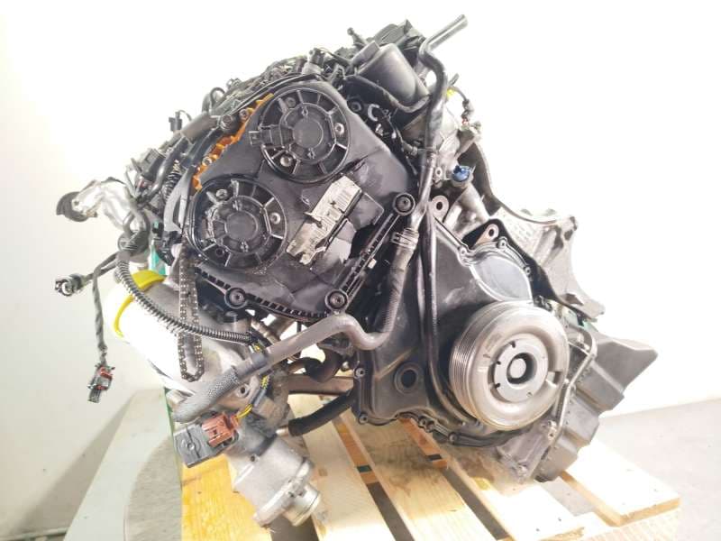 Recambio de despiece motor para audi a5 (f53, f5p) 2.0 tfsi referencia OEM IAM DEM - Gris 4