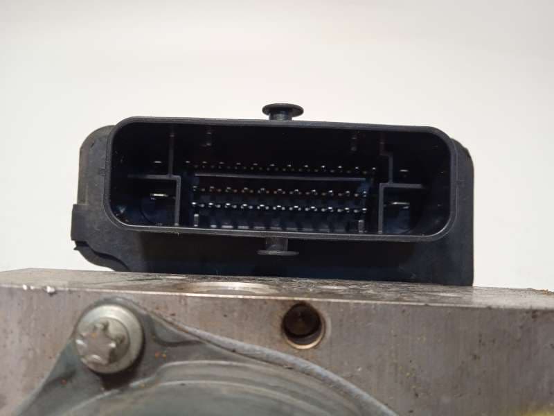 Recambio de abs para seat arona style referencia OEM IAM 2Q0614517AP 0265956685 269902 4